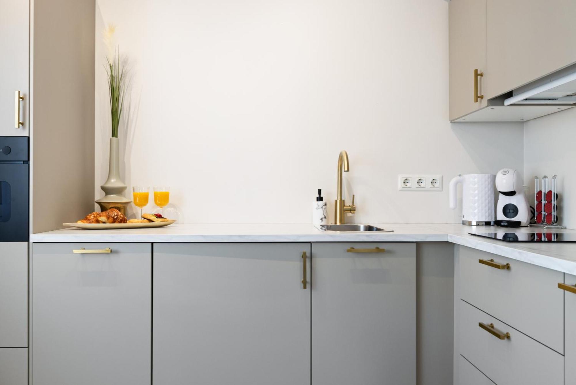 Fortune Apartments - River View, Contactless Tartu Bagian luar foto